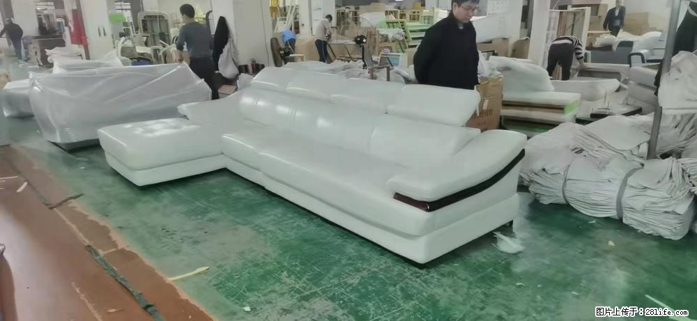 【大厂仿真皮沙发】实木框架,高回弹海绵45密度。全新包装,质量非常好,3.6米右贵妃 - 各类家具 - 居家生活 - 乌兰察布分类信息 - 乌兰察布28生活网 wlcb.28life.com