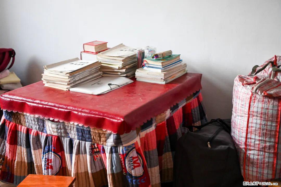 全网追的“扁担女孩”，找了一份暑假工，时薪12元 - 乌兰察布生活资讯 - 乌兰察布28生活网 wlcb.28life.com